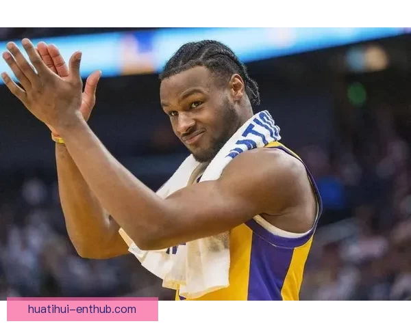 詹姆斯谈父子情与篮球热爱布朗尼激励他持续奋斗