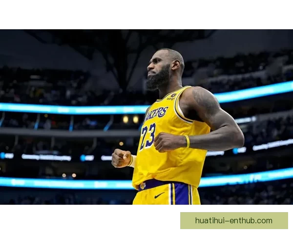 詹姆斯缔造两大历史第一 亚历山大成为近40年首位新纪录保持者