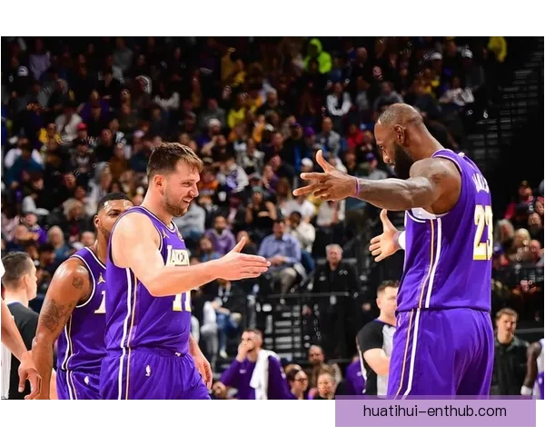 东契奇豪取32分7助攻末节低迷错失绝平球队连胜终结