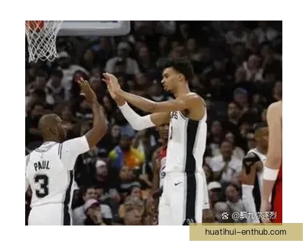 文班亚马22岁87天连续两场至少40分15篮板 创NBA最年轻纪录